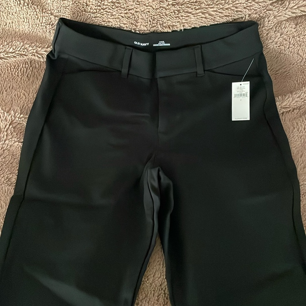 Old navy pixie high rise pant size 4 color black